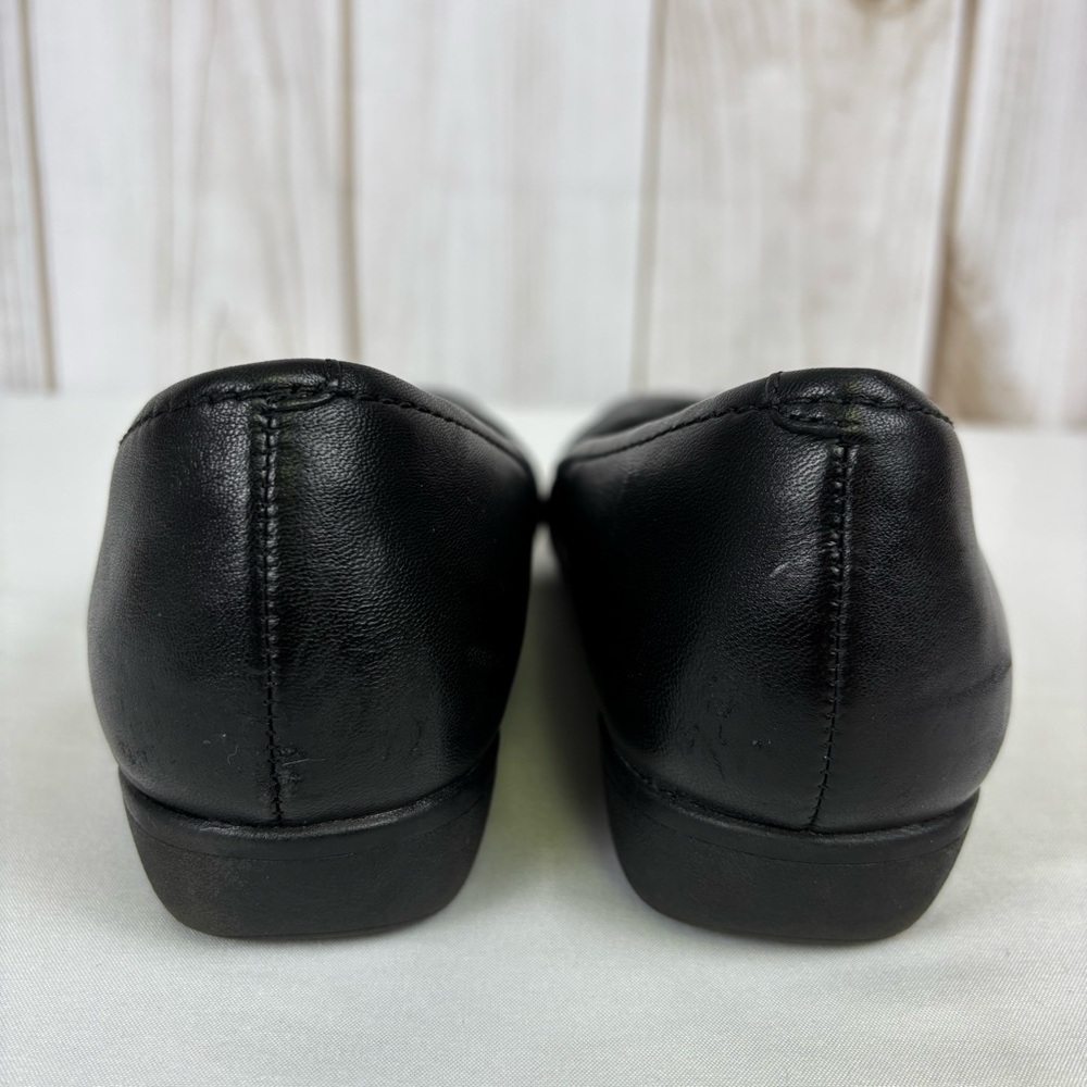 Clarks Leather Low Heel Loafers Slip On Flats Buckle Comfort Shoes Black Size 9 - Picture 11 of 15
